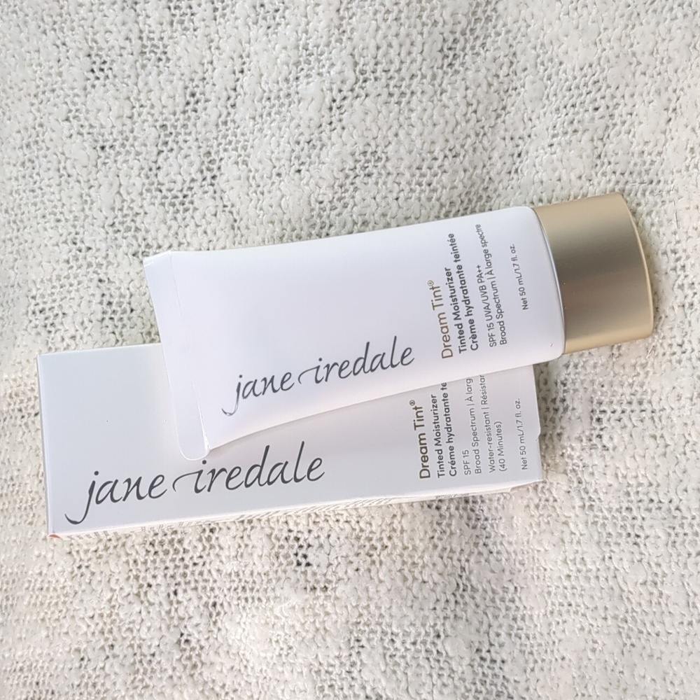 Jane Iredale Dream Tint Tinted Moisturizer SPF 15 in Light, 50ml/1.7fl oz